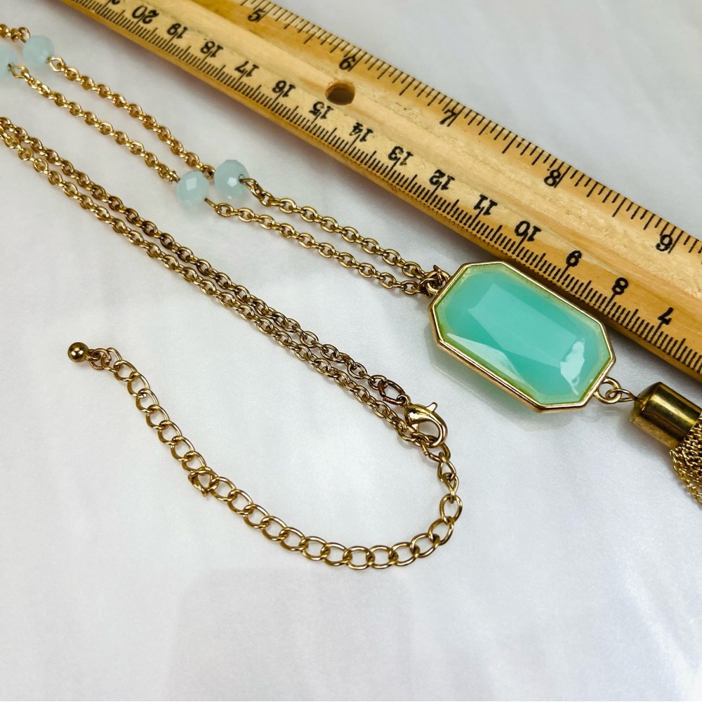 Goldtone, fringe pendant, long costume necklace - Picture 11 of 13